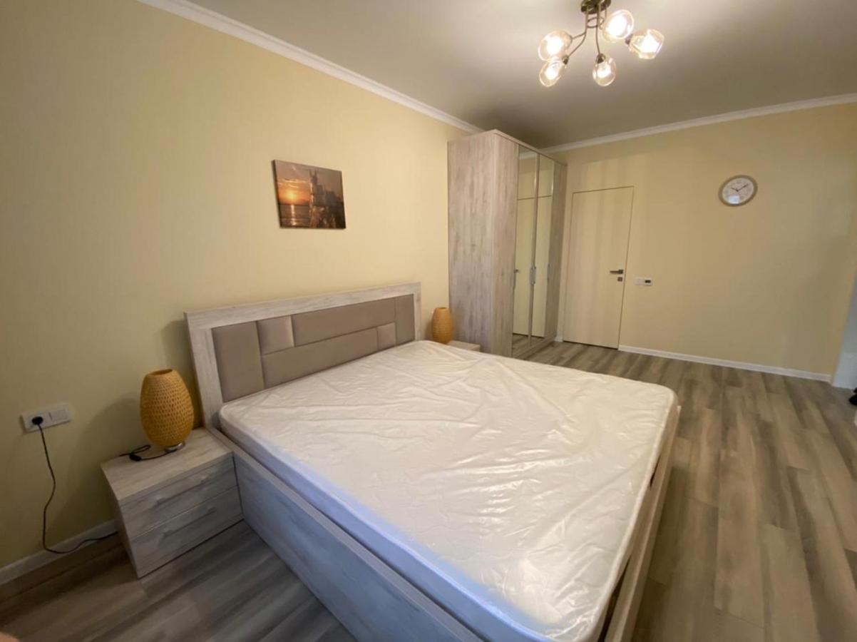 Vip Apartment Mountain View アルマトイ エクステリア 写真